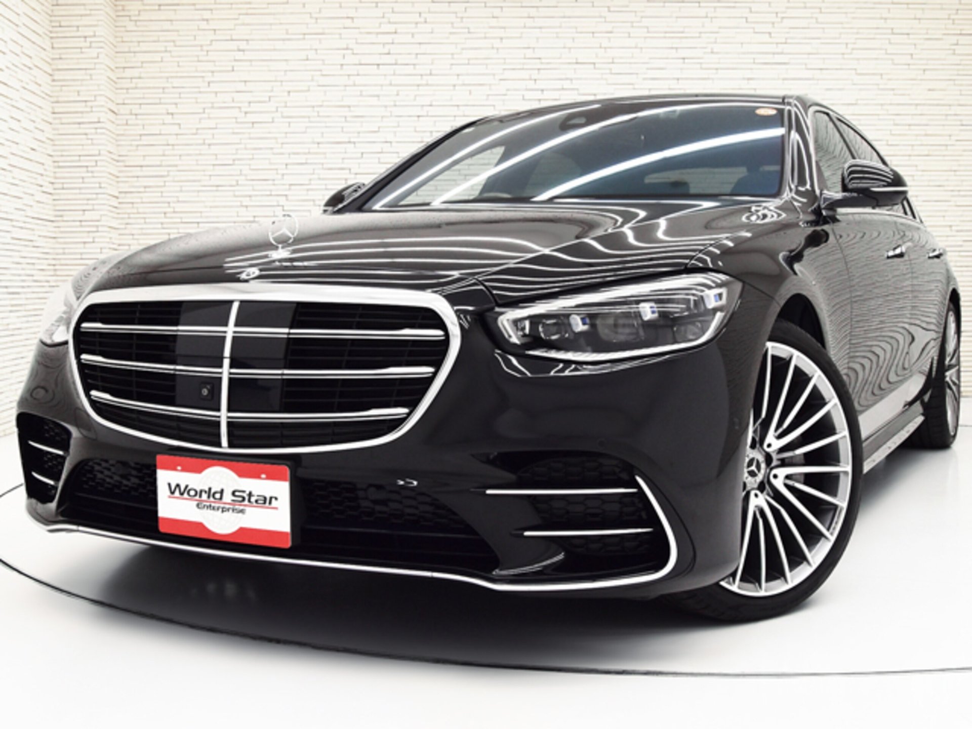 MERCEDES-BENZ S-CLASS - View 1