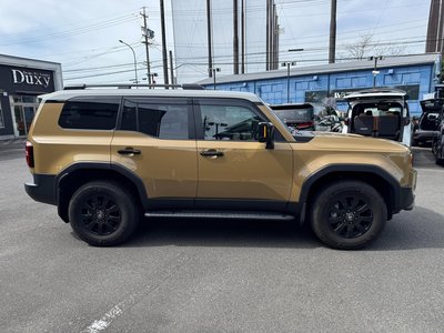 TOYOTA LAND CRUISER 250 - 8