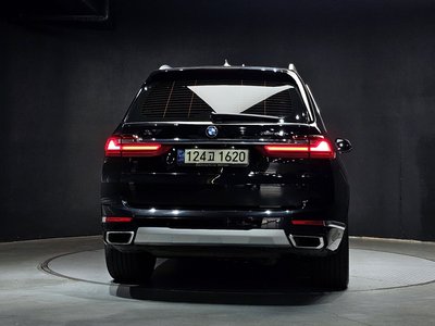 BMW X7 - 4