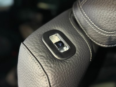 2025 Mercedes-BENZ GLS — миниатюра 22