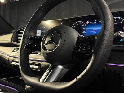 MERCEDES-BENZ GLS - 5
