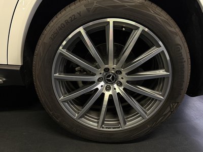 2025 Mercedes-BENZ GLS — миниатюра 35