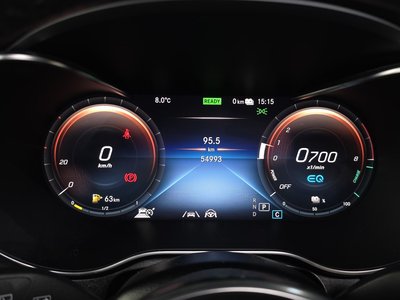 MERCEDES-BENZ GLC - 8