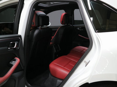 2020 Porsche MACAN 缩略图 15