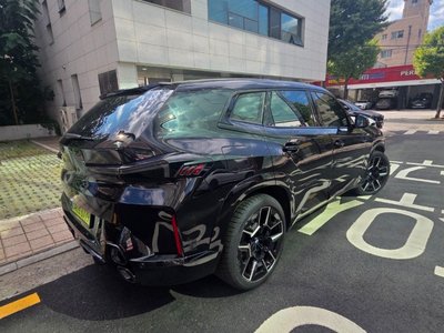 2023 BMW XM 缩略图 11