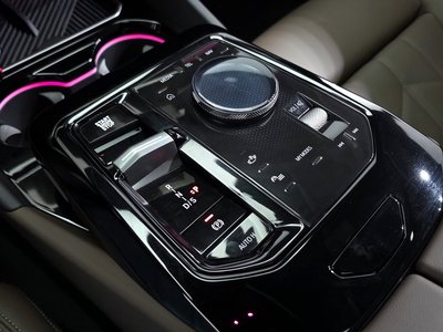 BMW 5 SERIES - 9