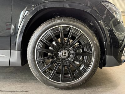 MERCEDES-BENZ GLA - 8