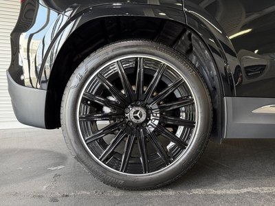 MERCEDES-BENZ GLA - 9