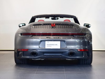 PORSCHE 911 CABRIOLET - 7