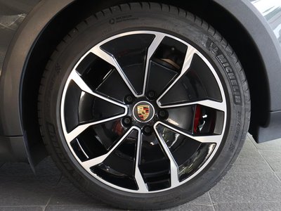 2023 Porsche TAYCAN 缩略图 22