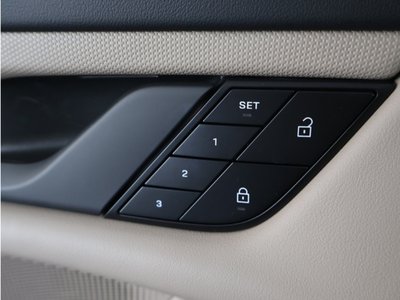 2023 Porsche TAYCAN 缩略图 19