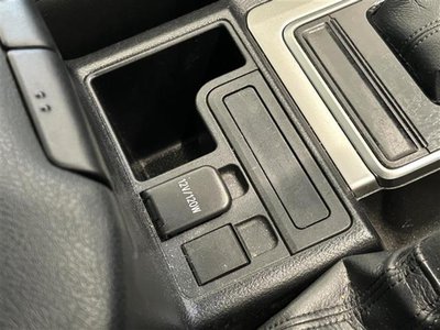 TOYOTA LAND CRUISER PRADO - 9