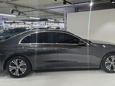 MERCEDES-BENZ E-CLASS - 9