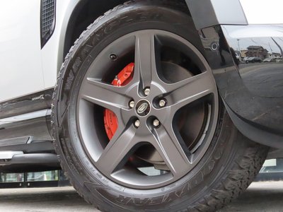 2023 LAND Rover DEFENDER thumbnail 40