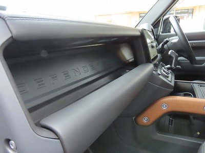 2023 LAND Rover DEFENDER thumbnail 60