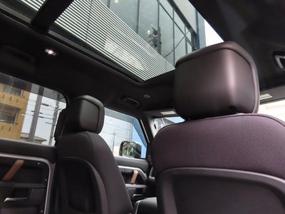 2023 LAND Rover DEFENDER thumbnail 68