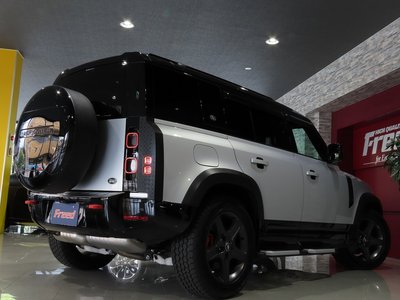 2023 LAND Rover DEFENDER photo 7