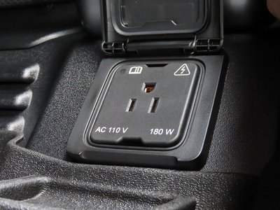 2023 LAND Rover DEFENDER thumbnail 20