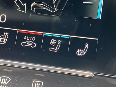 2021 AUDI RS6 AVANT — миниатюра 31