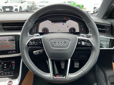 2021 AUDI RS6 AVANT — миниатюра 27