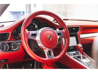 PORSCHE 911 - 10