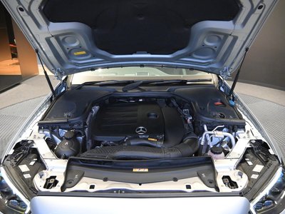 MERCEDES-BENZ E-CLASS - 10