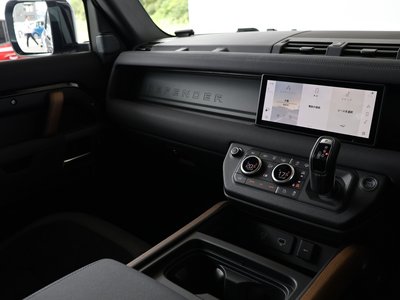 صورة مصغرة 18 لـ 2021 LAND Rover DEFENDER