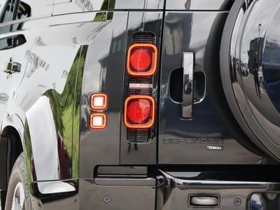 2021 LAND Rover DEFENDER 照片 8