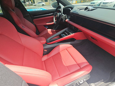 2025 Porsche MACAN 照片 10