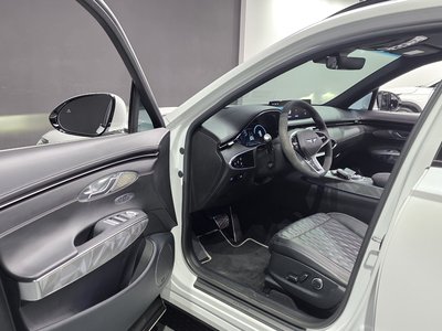 2021 Genesis GV70 thumbnail 13