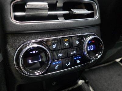 2021 Genesis GV70 thumbnail 29