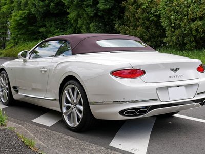 BENTLEY CONTINENTAL - 3
