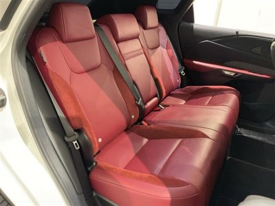 صورة 4 لـ 2024 Lexus RX