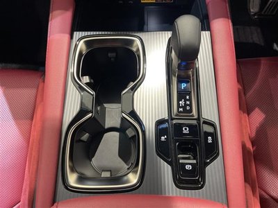 2024 Lexus RX — миниатюра 21