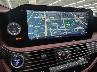 صورة مصغرة 14 لـ 2021 Lexus LS