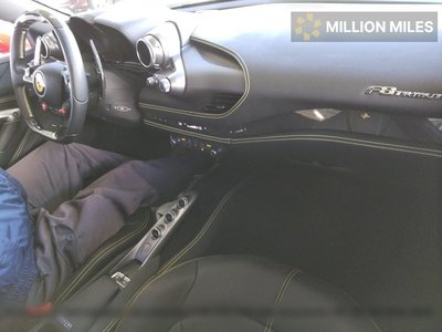 FERRARI F8 TRIBUTO - 3