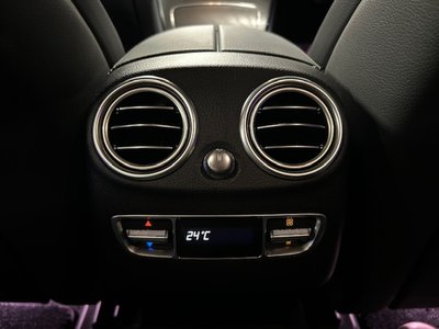 MERCEDES-BENZ GLC - 7