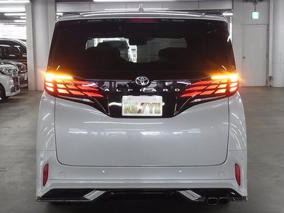 TOYOTA ALPHARD - 10