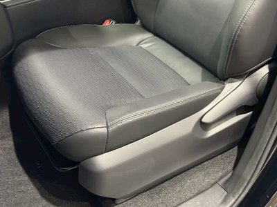 2025 Toyota LAND CRUISER 250 缩略图 48
