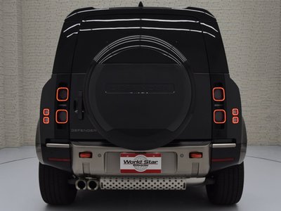 صورة 8 لـ 2024 LAND Rover DEFENDER