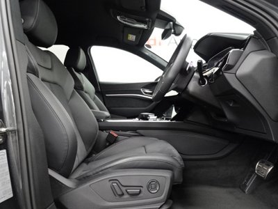 2025 AUDI Q8 SPORTBACK E-TRON — миниатюра 33