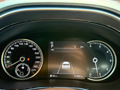 2021 Genesis GV70 — миниатюра 11