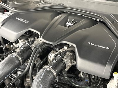 2025 Maserati GRANCABRIO photo 10