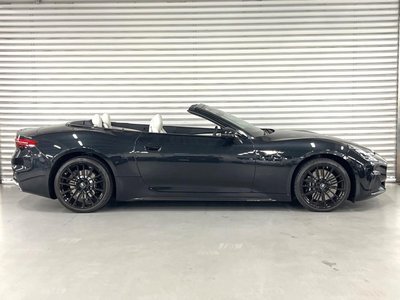2025 Maserati GRANCABRIO — миниатюра 13
