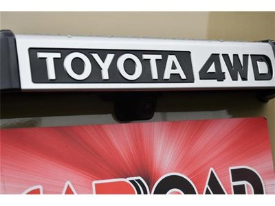 صورة مصغرة 13 لـ 2025 Toyota LAND CRUISER 70