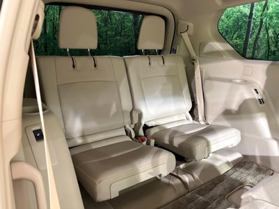 TOYOTA LAND CRUISER PRADO - 10