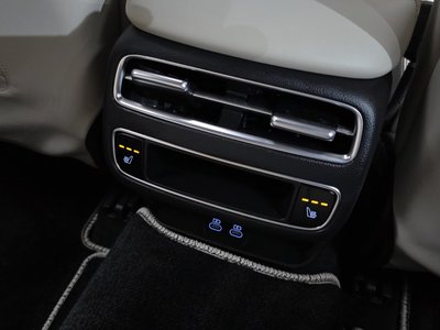 2024 Genesis GV70 — миниатюра 18