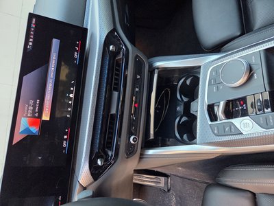 2025 BMW 4 SERIES photo 10