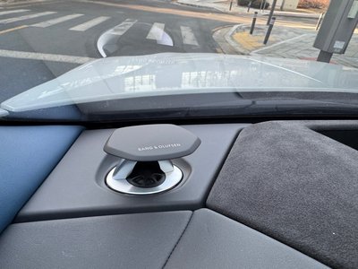 LAMBORGHINI URUS - 10