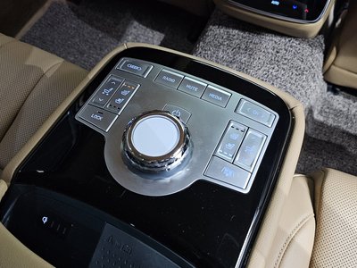2025 Genesis G80 (RG3) — миниатюра 19